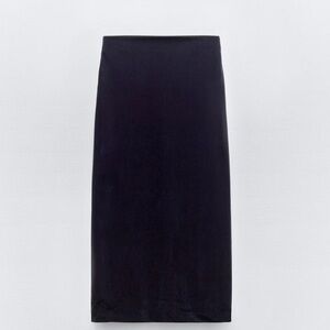 Nwt- Zara-Navy Blue Velvet skirt